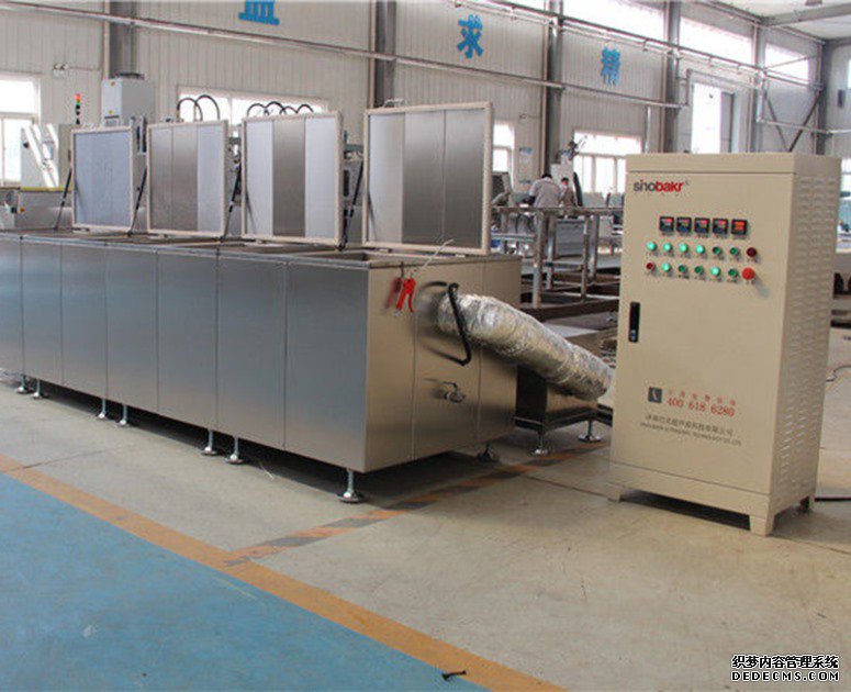 The application of the ultrasonic cleaning machine industry